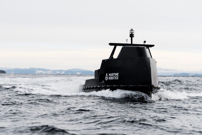 Mariner X Norwegian ASV (B)